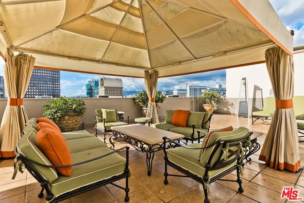 10795 Wilshire Boulevard #101 Los Angeles, CA 90024