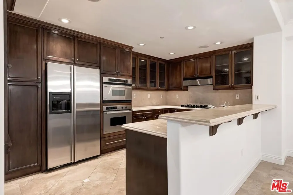 10795 Wilshire Boulevard #101 Los Angeles, CA 90024