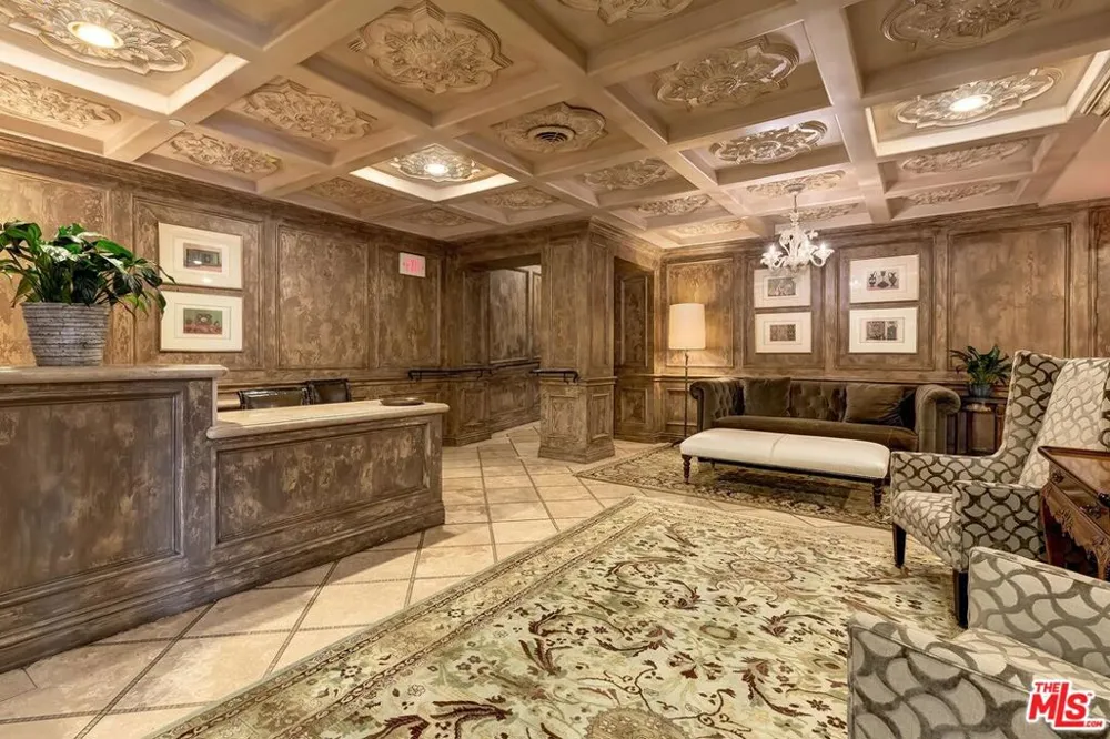 10795 Wilshire Boulevard #101 Los Angeles, CA 90024