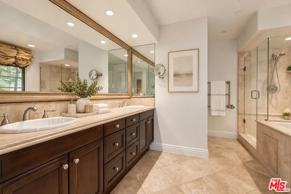 10795 Wilshire Boulevard #101 Los Angeles, CA 90024