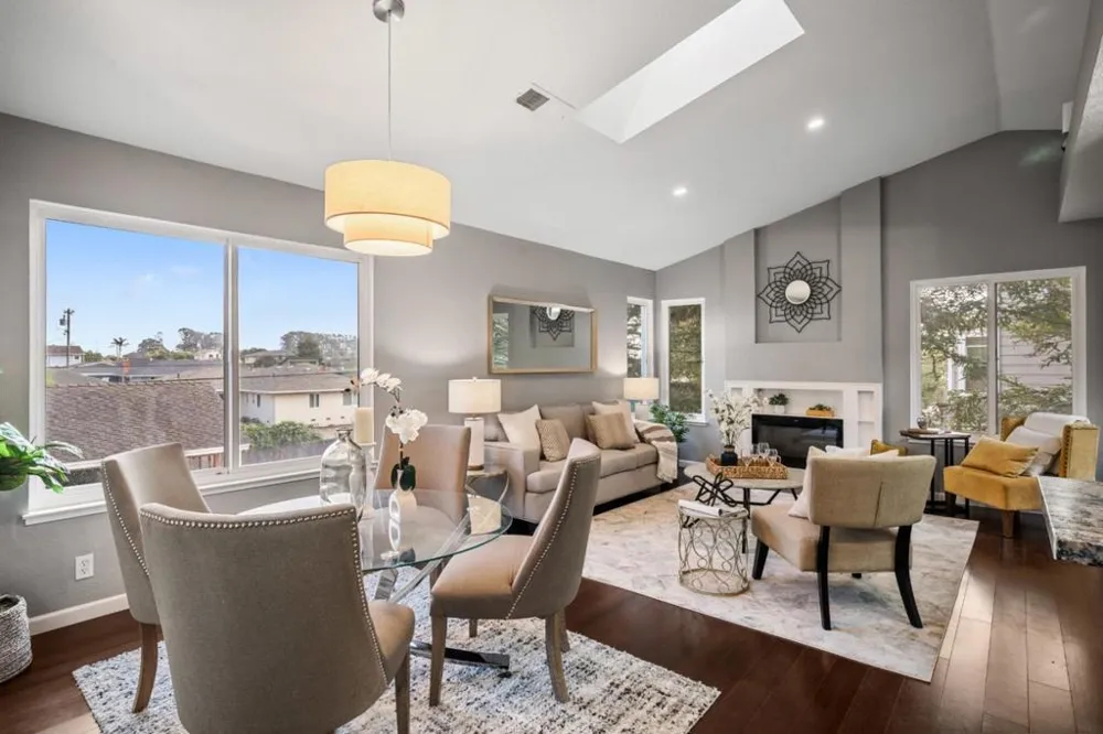 284 Amesport Half Moon Bay, CA 94019