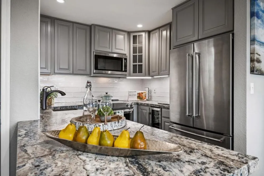 284 Amesport Half Moon Bay, CA 94019