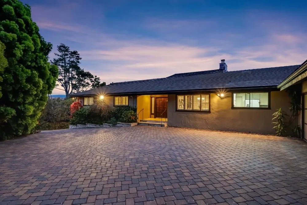 24950 Outlook Drive Carmel, CA 93923