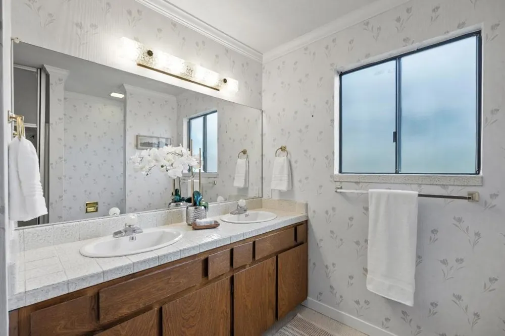 24950 Outlook Drive Carmel, CA 93923