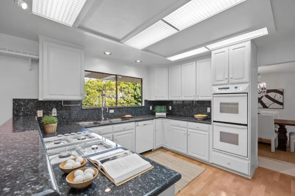 24950 Outlook Drive Carmel, CA 93923