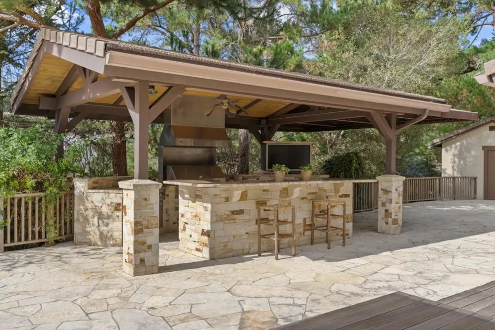 24950 Outlook Drive Carmel, CA 93923