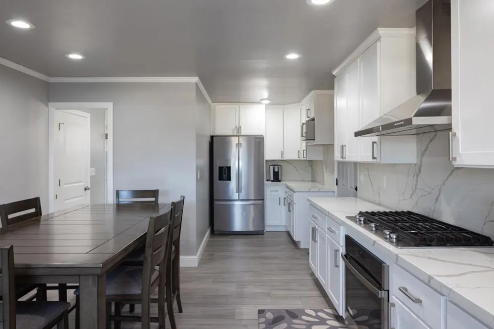 75507552 Sandholdt Road Moss Landing, CA 95039