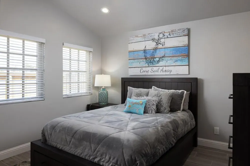 75507552 Sandholdt Road Moss Landing, CA 95039