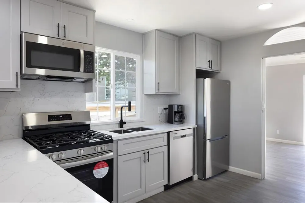 75507552 Sandholdt Road Moss Landing, CA 95039