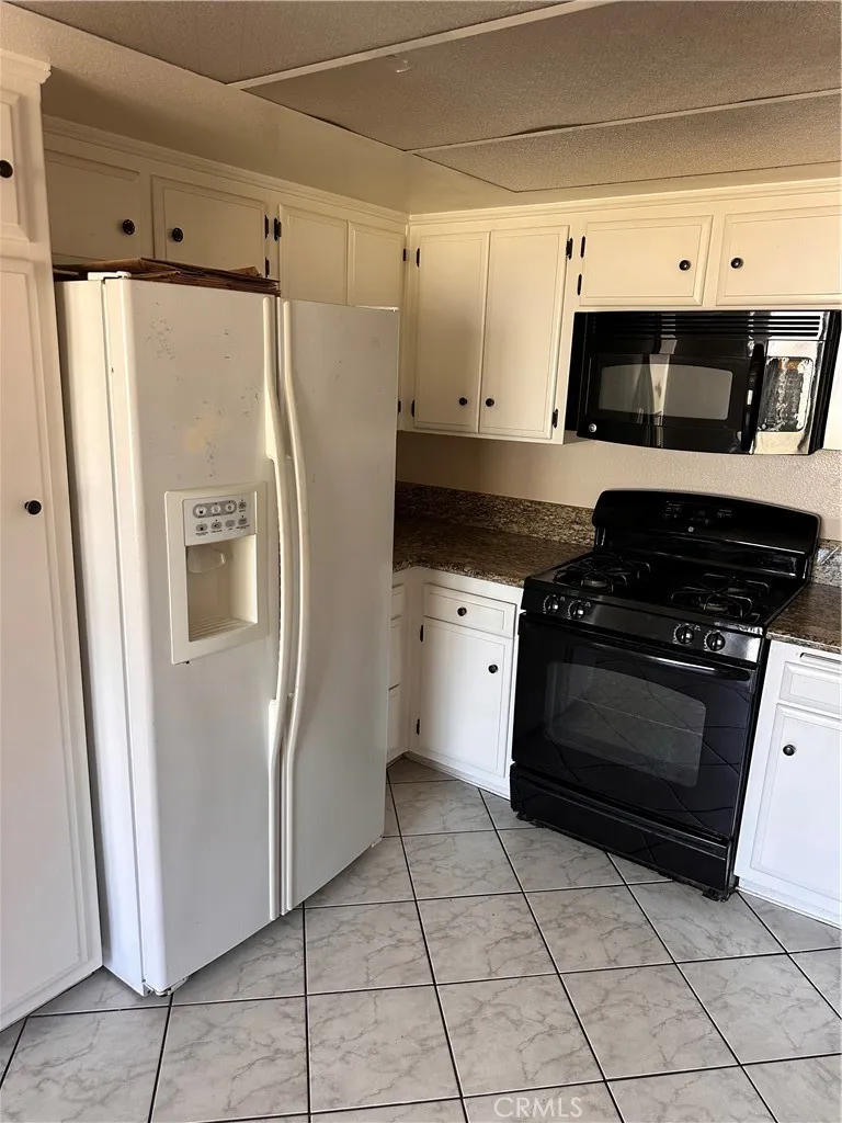 24323 El Pilar Laguna Niguel, CA 92677
