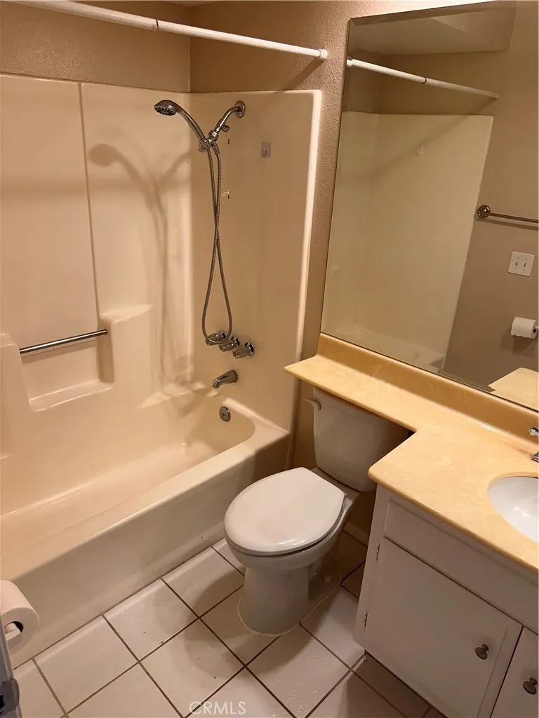 24323 El Pilar Laguna Niguel, CA 92677