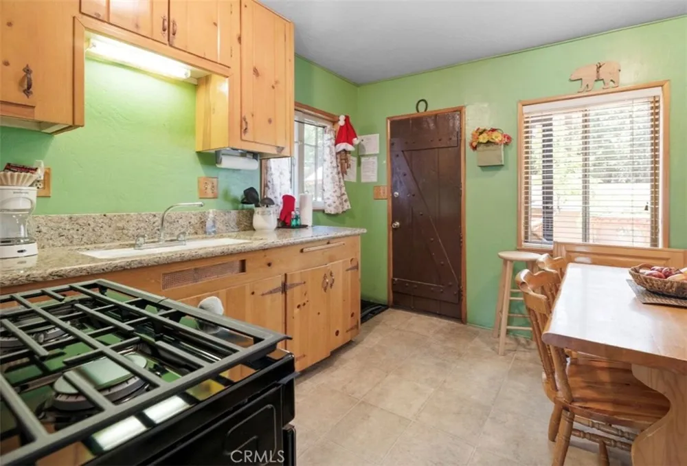 1118 Clubview Drive Big Bear Lake, CA 92315