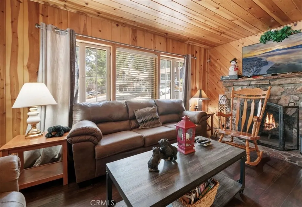 1118 Clubview Drive Big Bear Lake, CA 92315