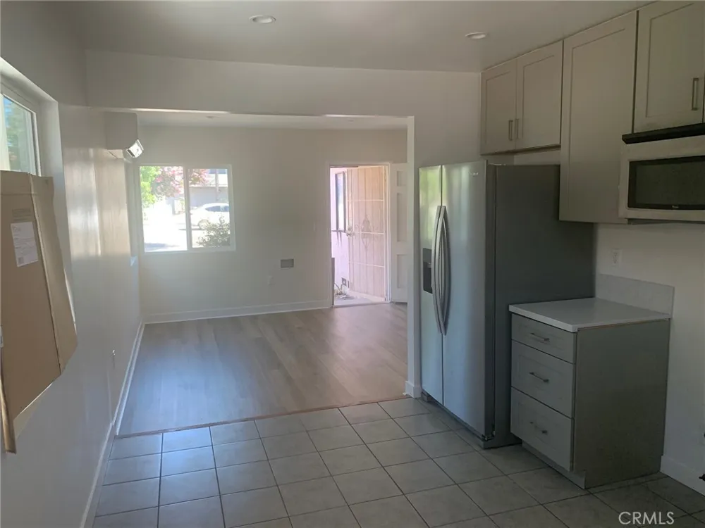 11818 Victory Boulevard North Hollywood, CA 91606