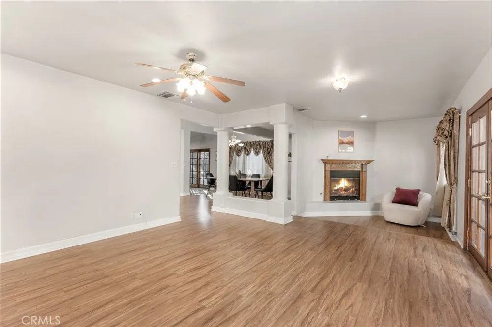 9348 Tujunga Canyon Tujunga, CA 91042
