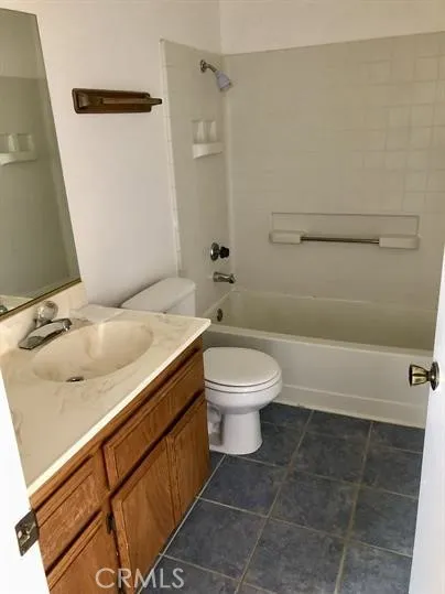 1120 W Gilman Banning, CA 92220