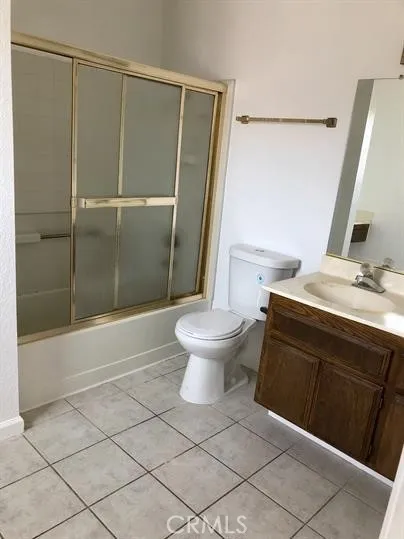 1120 W Gilman Banning, CA 92220
