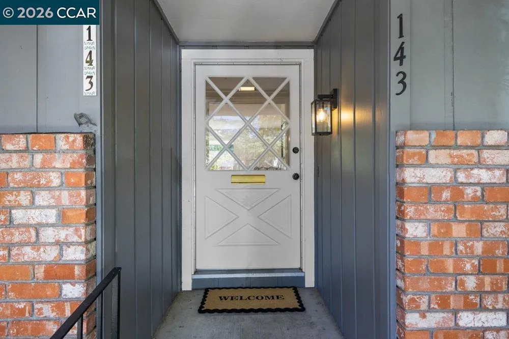 143 Miramonte Dr Moraga, CA 94556