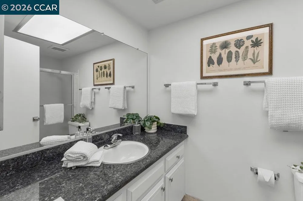 143 Miramonte Dr Moraga, CA 94556