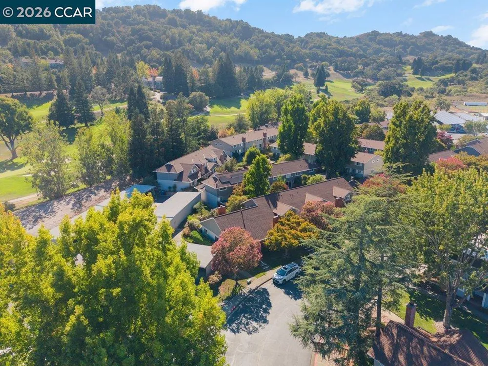 143 Miramonte Dr Moraga, CA 94556