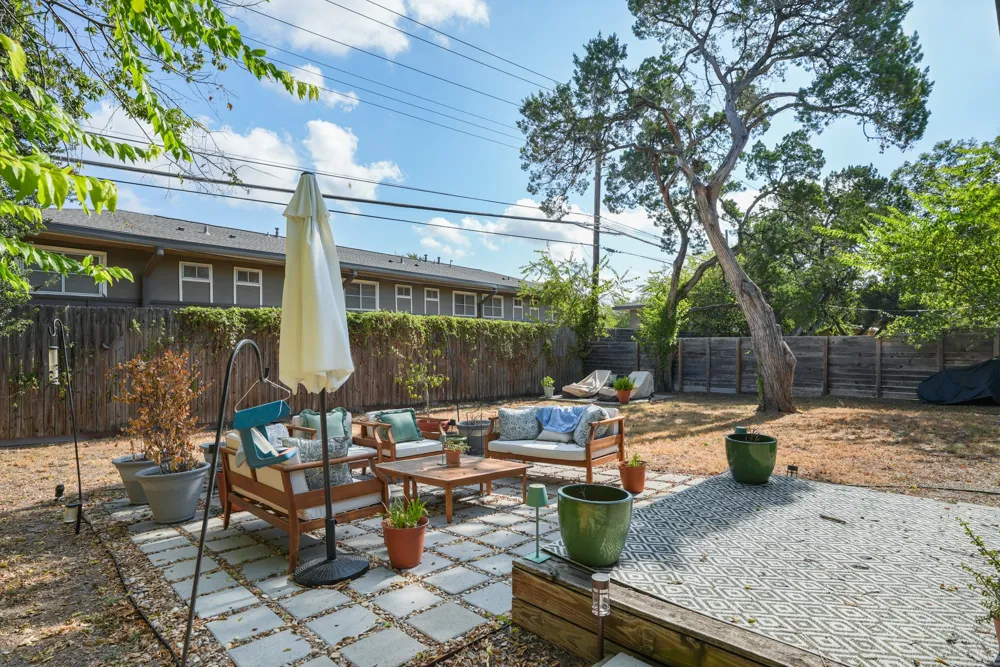 1110 W Oltorf Street Austin, TX 78704