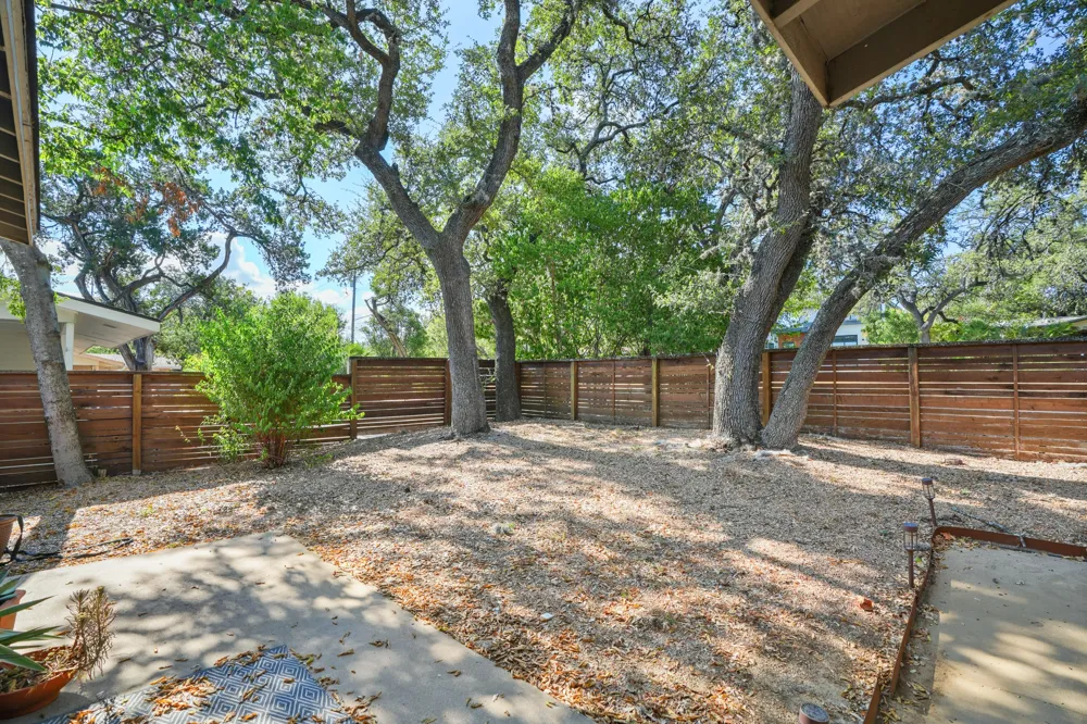 1110 W Oltorf Street Austin, TX 78704