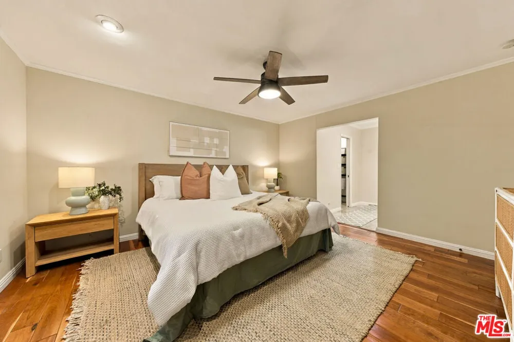 19230 Cheyenne Street Porter Ranch, CA 91326