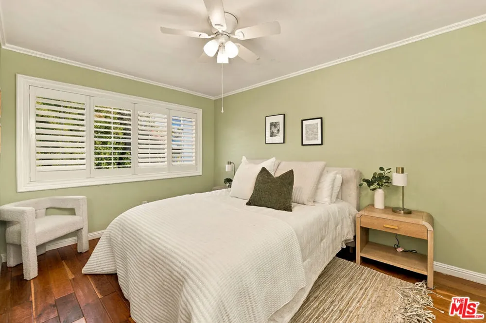 19230 Cheyenne Street Porter Ranch, CA 91326