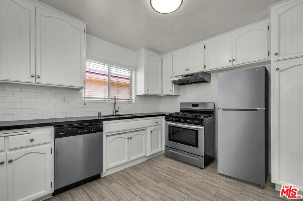 248 S Rexford Drive #4 Beverly Hills, CA 90212