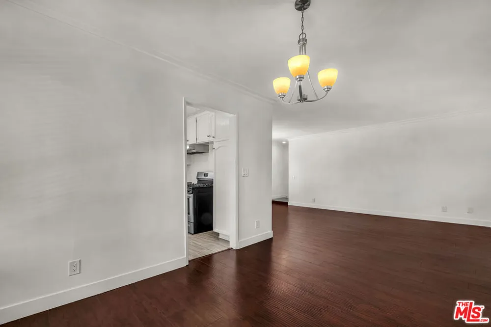 248 S Rexford Drive #4 Beverly Hills, CA 90212