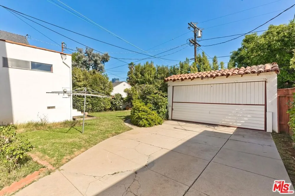10524 Wilkins Avenue Los Angeles, CA 90024