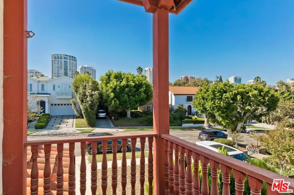 10524 Wilkins Avenue Los Angeles, CA 90024
