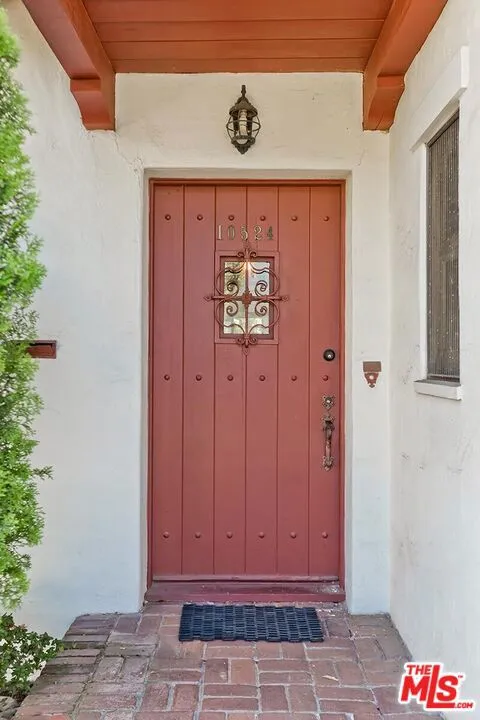 10524 Wilkins Avenue Los Angeles, CA 90024