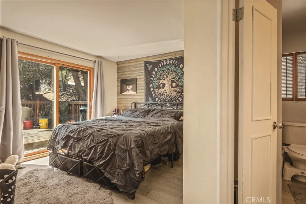 1214 Aleutian Lake Arrowhead, CA 92352