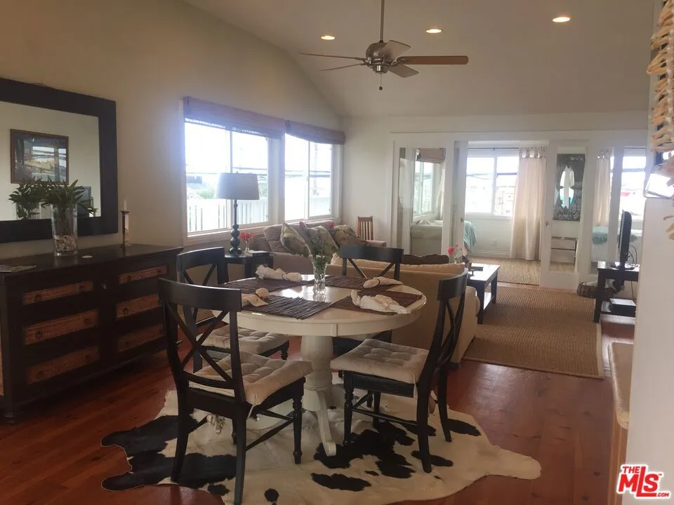 3952 Las Flores Canyon Road Malibu, CA 90265