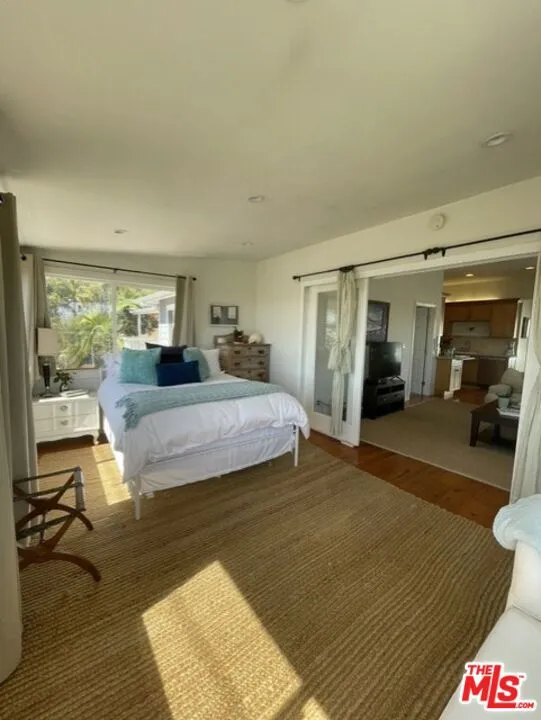 3952 Las Flores Canyon Road Malibu, CA 90265