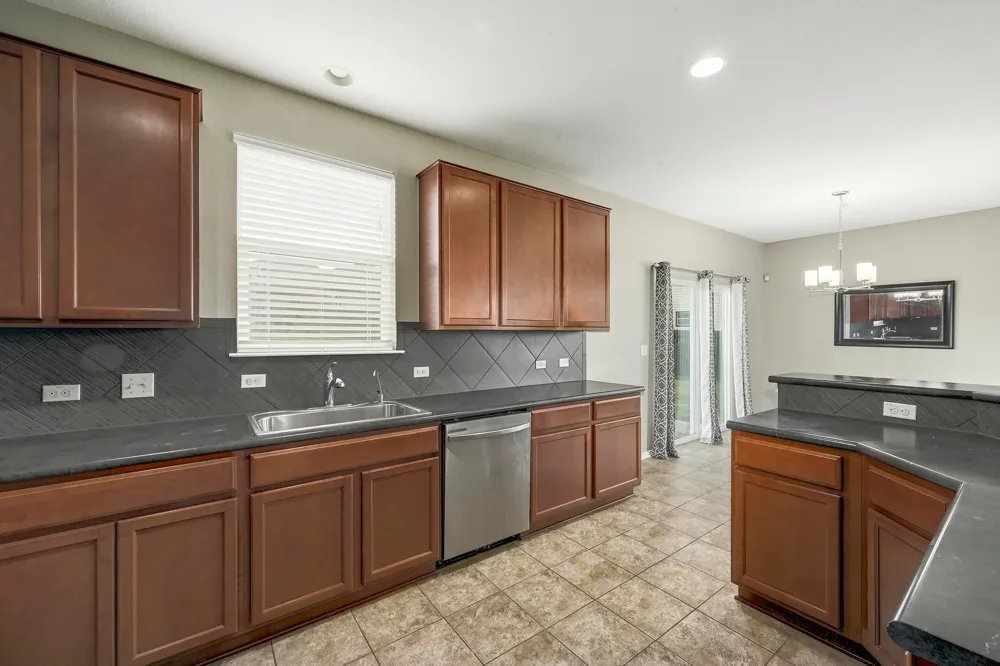 191 Cushman Drive Kyle, TX 78640