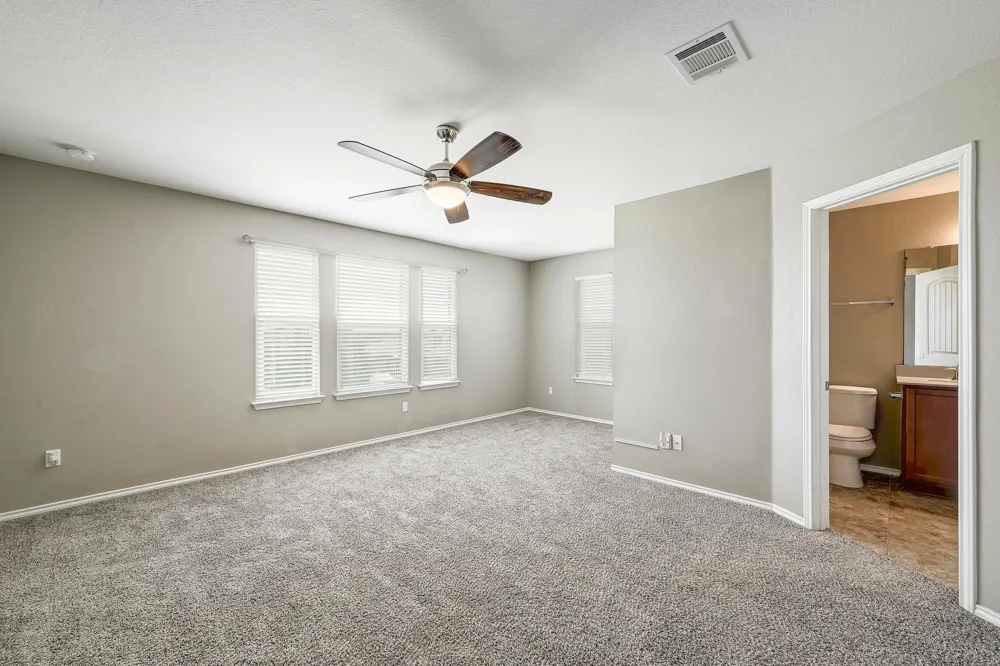 191 Cushman Drive Kyle, TX 78640