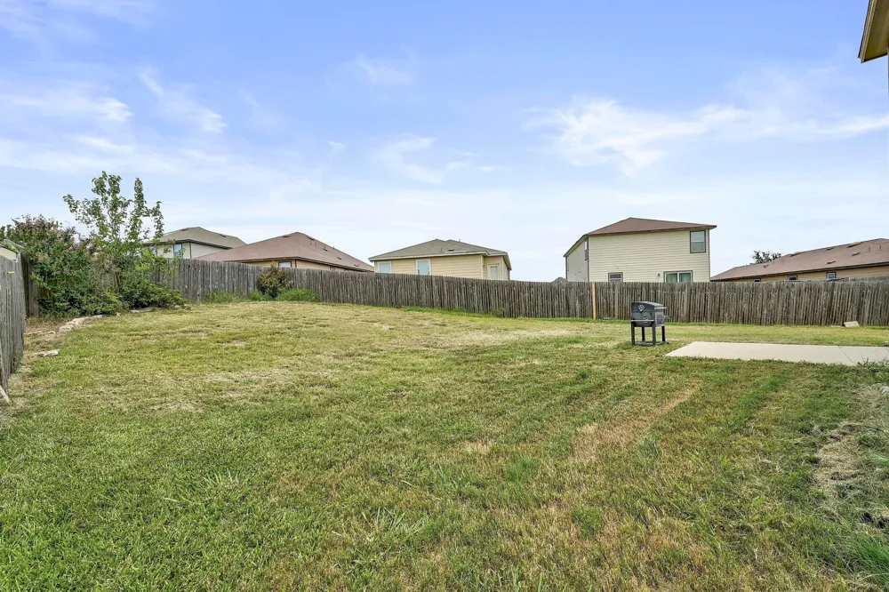 191 Cushman Drive Kyle, TX 78640