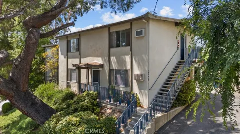 2159 La Canada Crest Drive #1