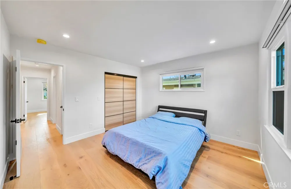 23635 Marylee st Woodland Hills, CA 91367