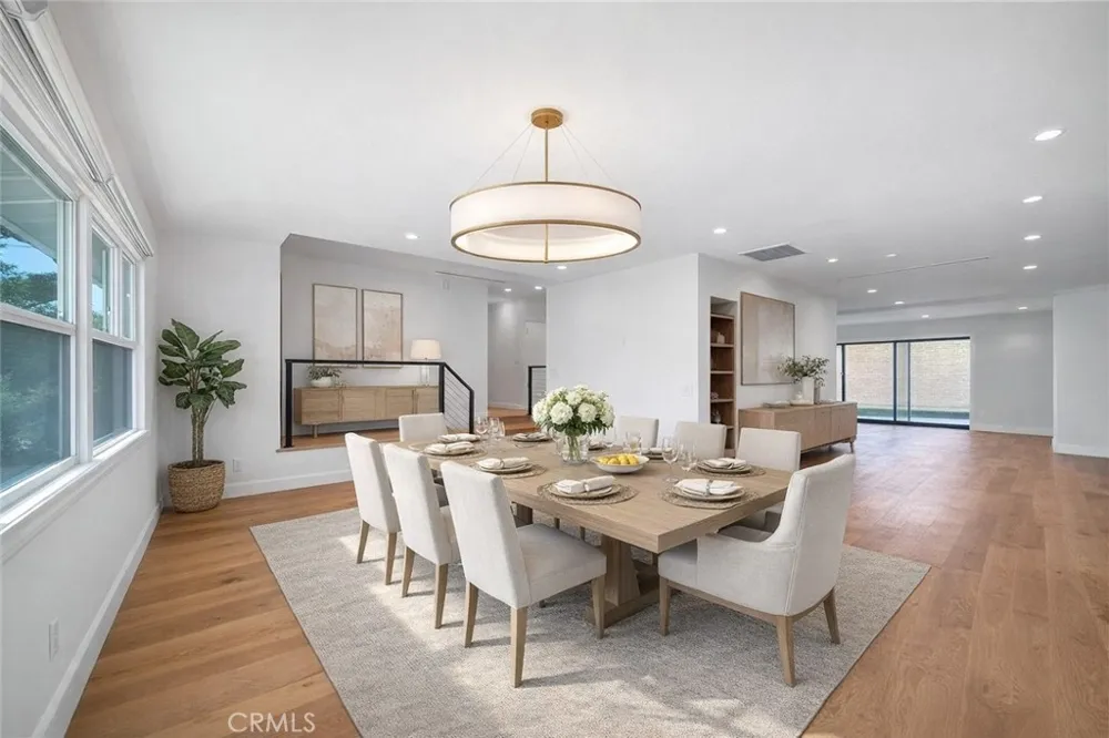 23635 Marylee st Woodland Hills, CA 91367