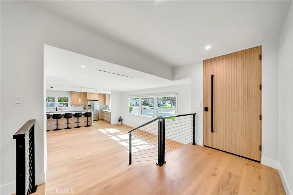 23635 Marylee st Woodland Hills, CA 91367