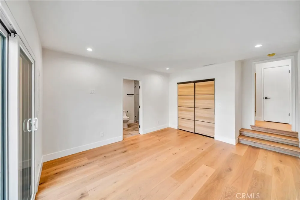 23635 Marylee st Woodland Hills, CA 91367