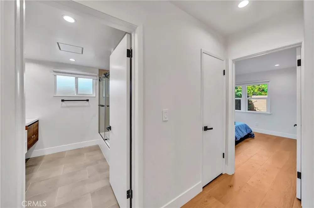 23635 Marylee st Woodland Hills, CA 91367