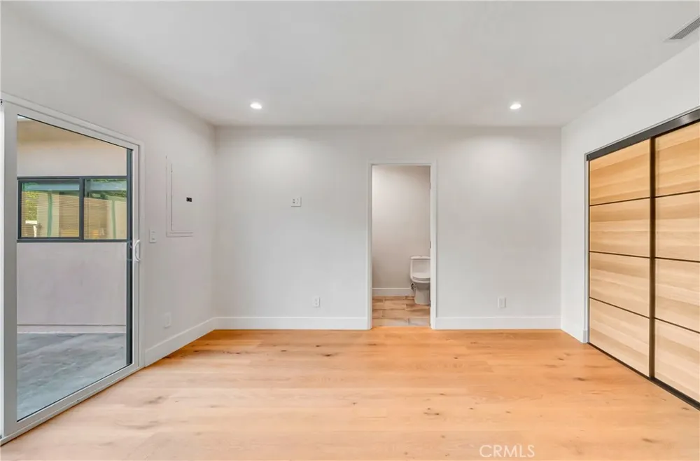 23635 Marylee st Woodland Hills, CA 91367