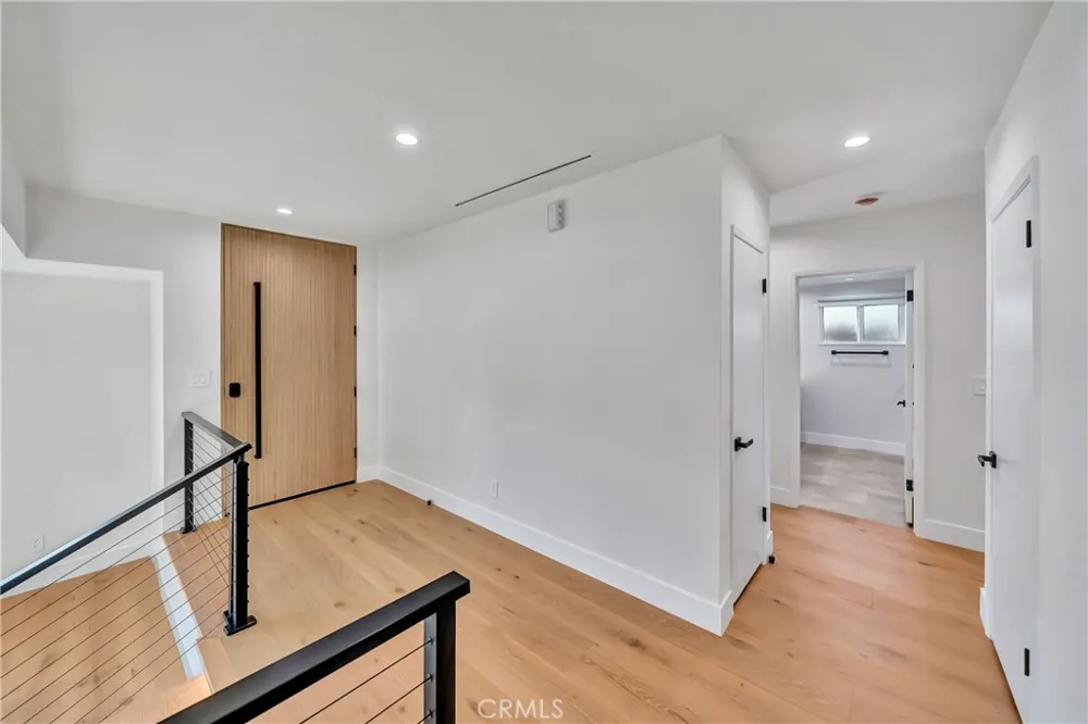 23635 Marylee st Woodland Hills, CA 91367