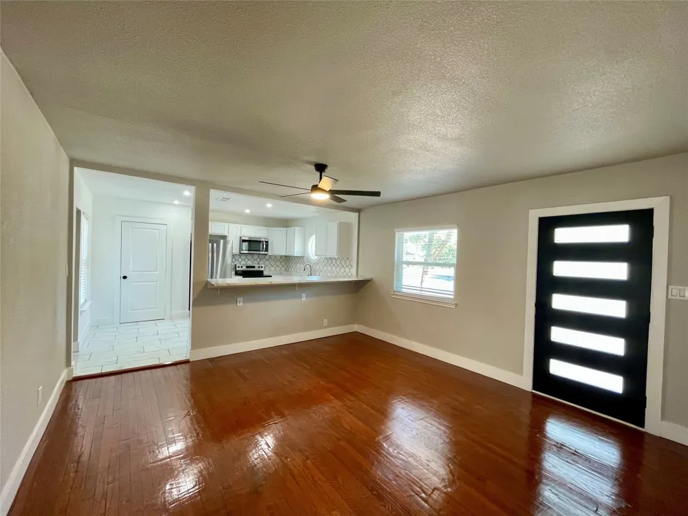 1109 Brentwood Street #A Austin, TX 78757