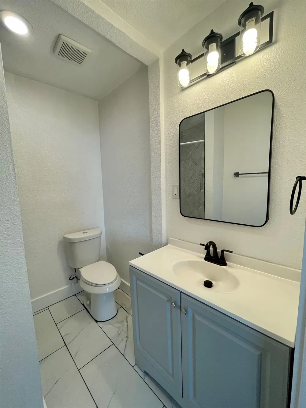 1109 Brentwood Street #A Austin, TX 78757