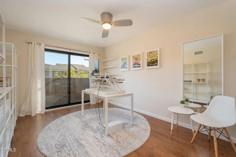 2029 Shoemaker Lane Thousand Oaks, CA 91320